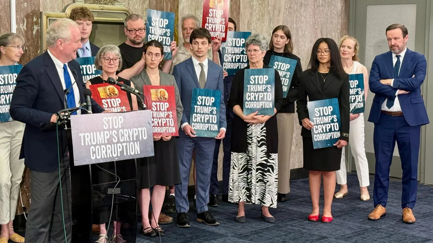 Democratic Opposition Grows Against Crypto Clarity Act Amid Corruption Claims